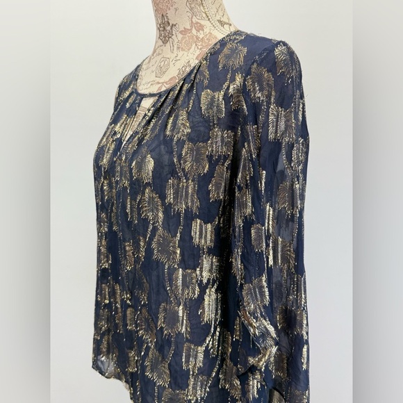LILLY PULITZER  Sheer BECCER Silk Navy blouse with Gold palm tree design size M - Picture 8 of 16